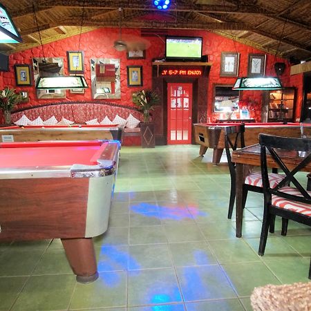 Marigot Beach Club & Dive Resort Bagian luar foto