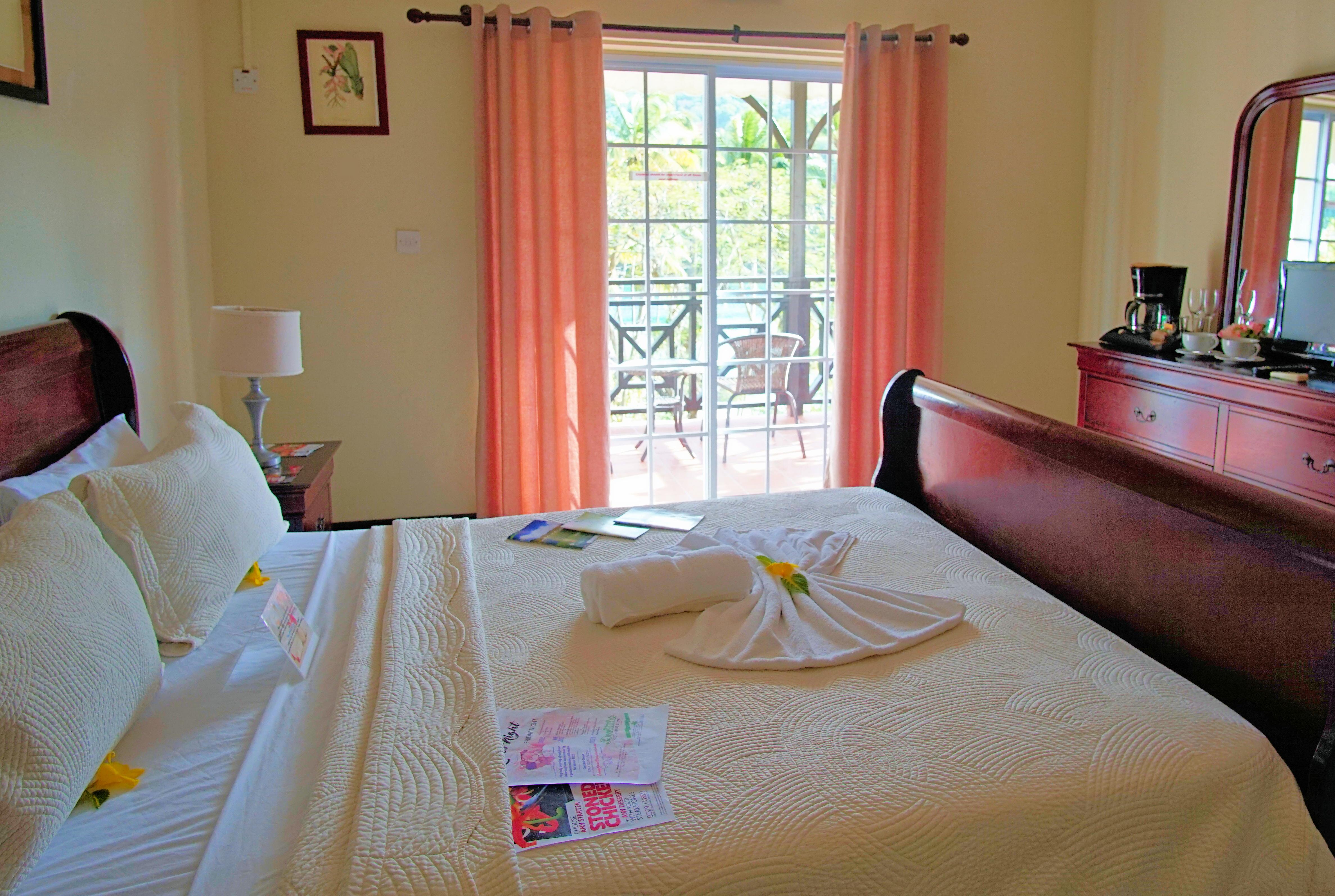 Marigot Beach Club & Dive Resort Bagian luar foto