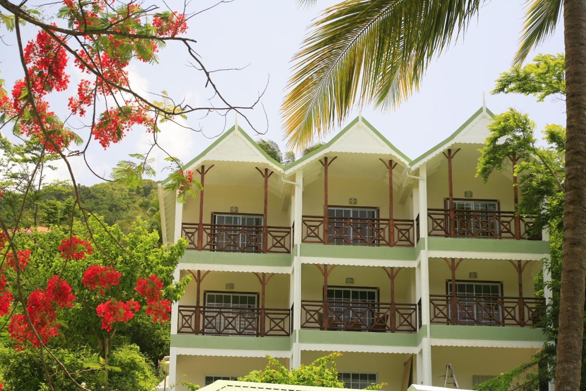 Marigot Beach Club & Dive Resort Bagian luar foto