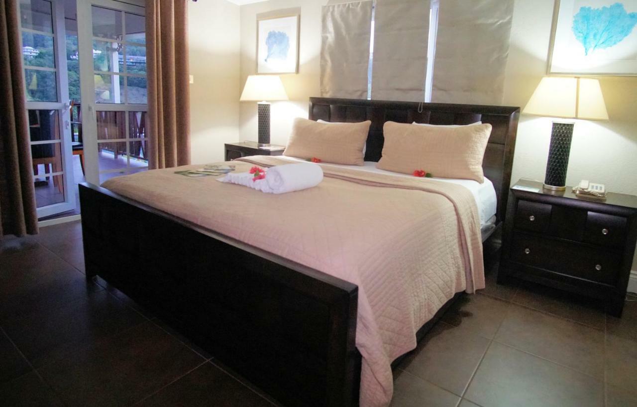 Marigot Beach Club & Dive Resort Bagian luar foto